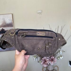 Wild card‎ belt bag distressed utility leather stud belt bag fanny
